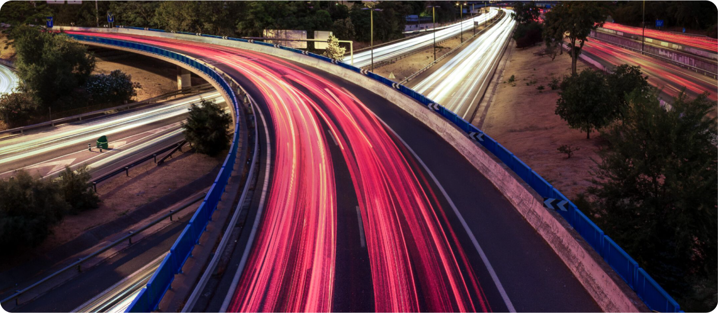 Long-exposure traffic lights illustrating a stable wired connection